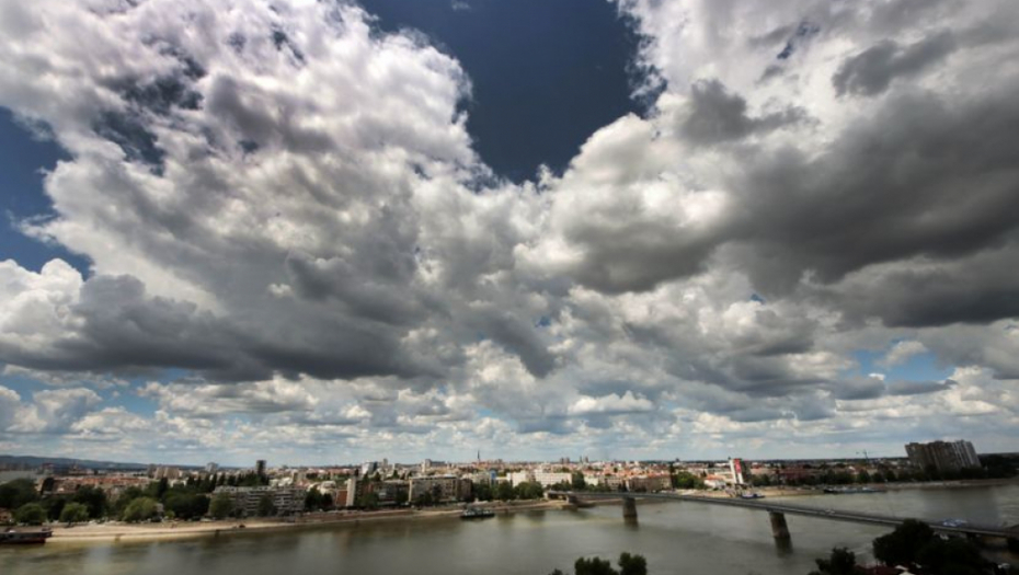 RED SUNCA, PA RED OBLAKA ZA KRAJ VIKENDA Temperatura opet iznad trideset stepeni