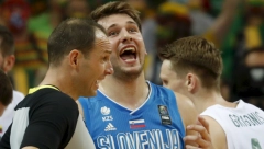 POLA SRBA U TIMU Amerikanac napravio košarkašku reprezentaciju SFRJ za OI