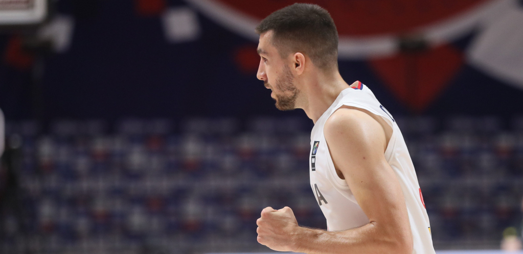 ZVALA GA BARSELONA, RASPITIVALI SE I DRUGI VELIKANI Igrač Zvezde konačno doneo odluku gde nastavlja karijeru