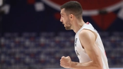 ZVALA GA BARSELONA, RASPITIVALI SE I DRUGI VELIKANI Igrač Zvezde konačno doneo odluku gde nastavlja karijeru