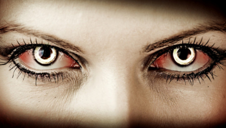 VIC DANA Pita mali vampir majku vampiricu...