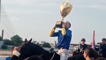 ODRŽANA TRKA VREDNA MILION DINARA! Fanpalast oduvao konkurenciju u 99. galopskom derbiju!