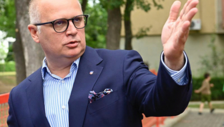 GORAN VESIĆ: Stanje sa padavinama pratimo iz komandnog centra!