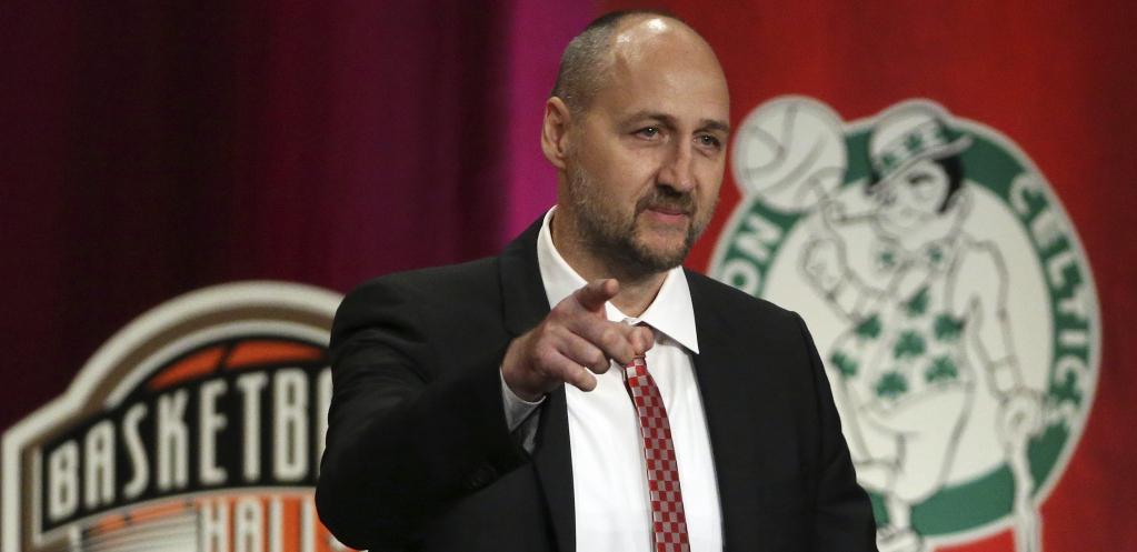 ZNAO SAM ODMAH DA JE NEKO SR*NJE!  Dino Rađa potresen zbog smrti Dude Ivkovića: Bio je jedan od trenera koji su obeležili moju karijeru!