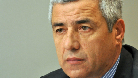 SRBI OPTUŽENI ZA UBISTVO OLIVERA IVANOVIĆA PUŠTENI NA SLOBODU Sud u Pritštini doneo odluku