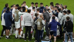 TEŠKI DANI ZA ŠPANCE! Ispali sa EP, sad ostaju bez kapitena!