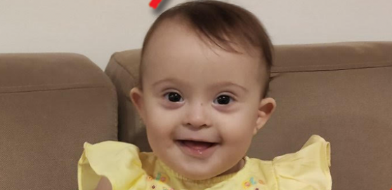 POMOZIMO SRNI Da bi znatno dete pobedilo opaku bolest neophodno je što pre početi sa lečenjem