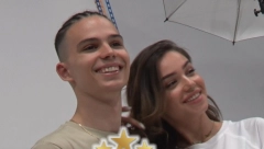 DOK VOJAŽ I BRESKVICA RATUJU NA JUTJUBU! Javnost sumnja da je sve ovo ozbiljan marketinški trik mladih muzičara, a nešto im je ipak promaklo (VIDEO)