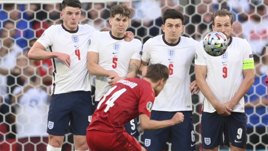 FENOMENALNO! Pogledajte kako je mladi Danac izveo majstoriju na Vembliju(VIDEO)