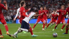 ITALIJANI U ŠOKU Poklonili Englezima penal u polufinalu, a za nagradu će i u finalu biti u VAR sobi