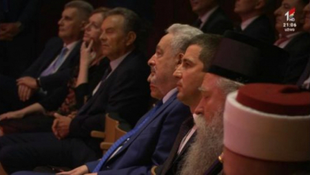 KLOPKA ZA JOANIKIJA Skandal Bečića i Krivokapića, pozvali mitropolita na proslavu, pa mu puštali pesme o Titu!