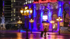 DEVOJKE NAPRAVILE HAOS U TETOVU Nežniji pol ima jaku pesnicu!