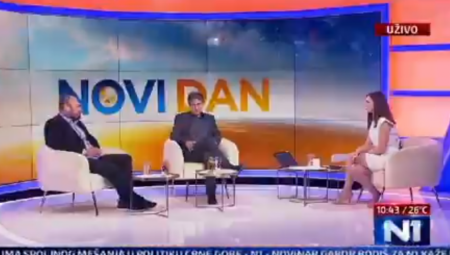 PANOVIĆ ISMEJAO ĐILASA Tako je i moj drug rekao "nemoguće je da Vučić ima ovoliku podršku", a ja mu kažem: "Od 30 vas, 16 je za Vučića!