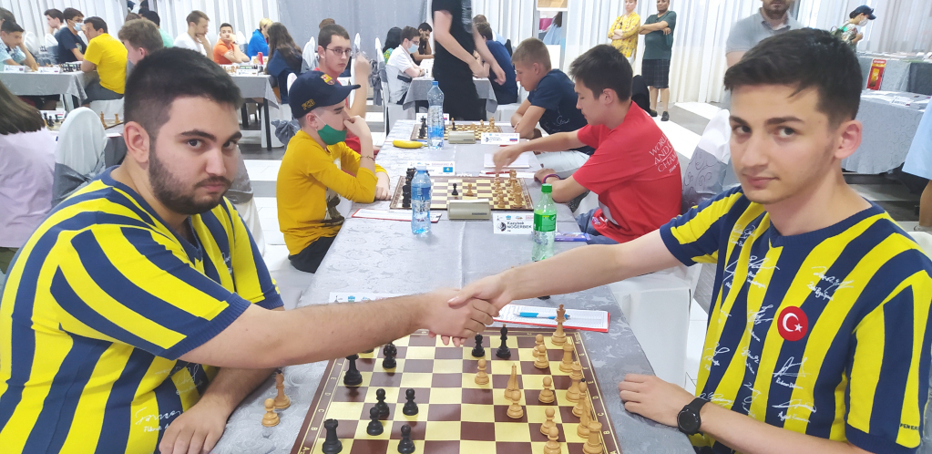 BUDISAVLJEVIĆ MAKSIMALAN U PARAĆINU NAKON TREĆINE TURNIRA Sargsjan jedina žena među vodećima