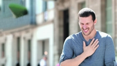 Obratite pažnju: Ovo su simptomi krvnog ugruška