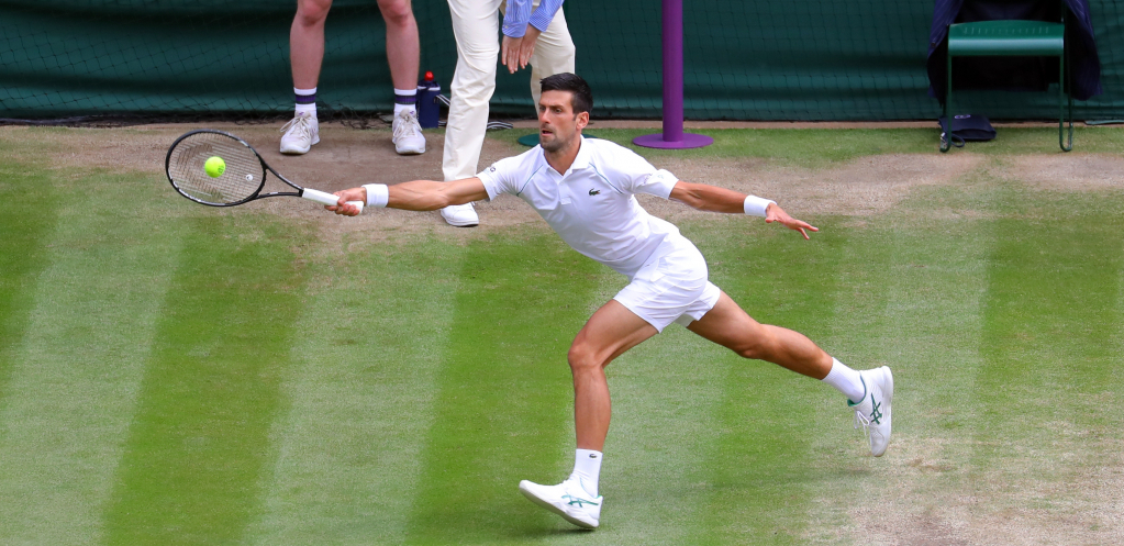 PA DA LI JE OVO REALNO? Transparent na finalnom meču Đokovića i Beretinija ostavio planetu u šoku! (VIDEO)