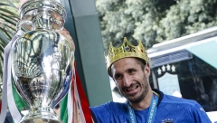 Trofej je stigao u Rim! (FOTO)