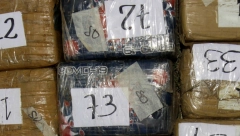 PALA BANDA U DRAČU Pod parolom prodavaca banana skrivali 200 kilograma KOKAINA!