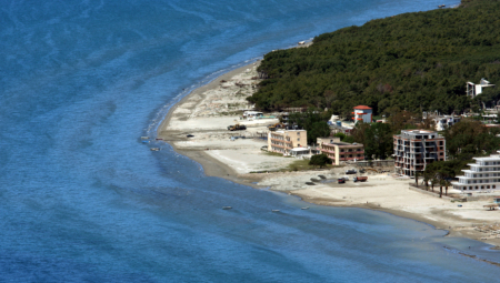 SRBI ŠOKIRANI CENAMA U ALBANSKOM LETOVALIŠTU: Evo koliko košta ručak u restoranu! (FOTO)