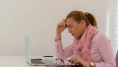 ISTRAŽIVANJE NAUČNIKA: Prekomerno radno vreme izaziva iznenadnu smrt!