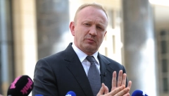 ĐILAS PREKO SVOG NEDELJNIKA PORUČIO Joanikije je nedostojan! (FOTO)