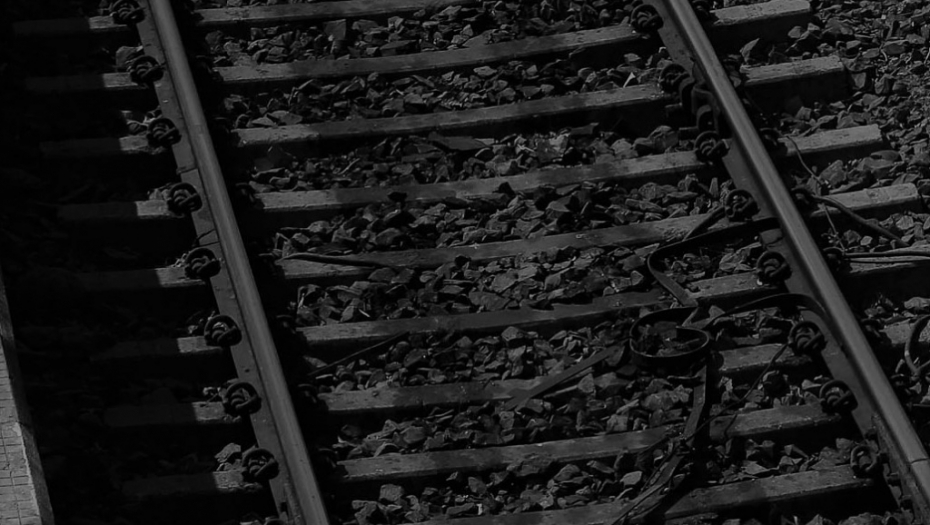 HOROR U OVČAREVU Muškarac skočio pod voz, preminuo na licu mesta!