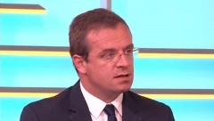 NATO LOBISTA SE ZAPETLJAO U NEISTINI: Srušena kula laži i obmana (FOTO)