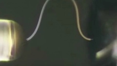 KINESKI NAUČNICI STVORILI NEŠTO NEVEROVATNO: Fleksibilan LED, savija se a ne lomi se (VIDEO)