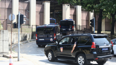 SVEDOK PROTIV ''MESAROVOG'' KUMA Nastavlja se suđenje Belivukovoj grupi: Nikola Spasojević o zlodelima licem u lice sa bivšim saradnicima