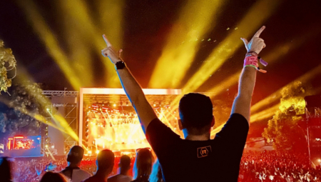 RASCEP MOZGA Osoba odgovorna za planinu smeća, droge i bluda kvazi ekolog: Osnivač EGZITA glumi ludilo, ili ipak ne?!