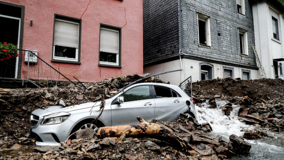 POPLAVE UZELE DANAK U NEMAČKOJ Tragedija sve veća, broj nastradalih premašio 100