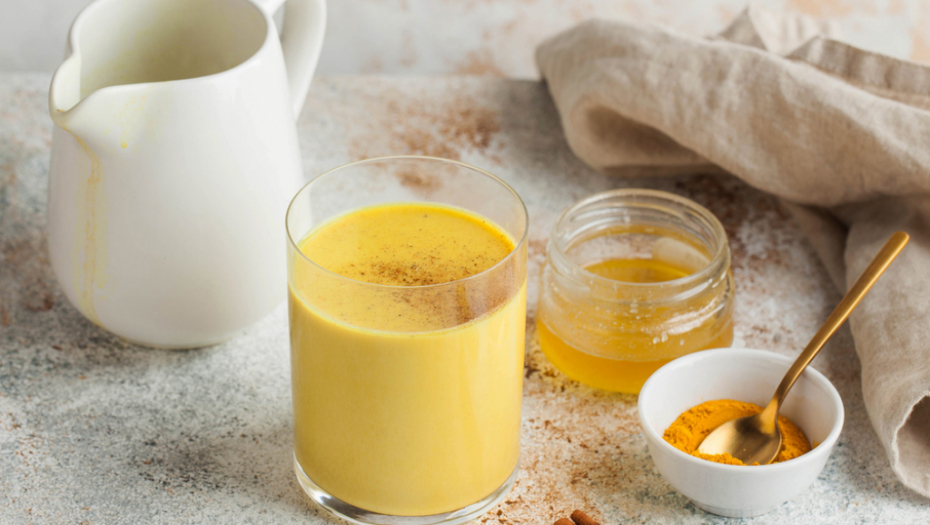 NAPRAVITE ČUVENI INDIJSKI "LEK" ZA PREHLADU Potrebno vam je mleko i dva moćna začina, koja imate u kući