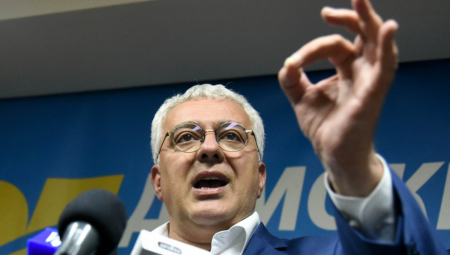 LAŽNA DRŽAVA POKAZALA SVOJE ZLO LICE Andrija Mandić o presudi Ristu Jovanović