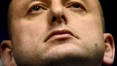 "VOLI" POČEO KAMPANJU DELI DNEVNE NOVINE - KNEŽEVIĆ: "Bokane, ne budi škrtica, nisu ni naši nosevi gubavi"