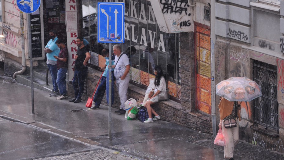 LUDO APRILSKO VREME Toplo sa pljuskovima i grmljavinom, evo gde se sve očekuje kiša