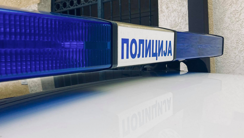 SUDARILI SE VOZ I AUTOMOBIL U PIROTU Vozač zadobio povrede