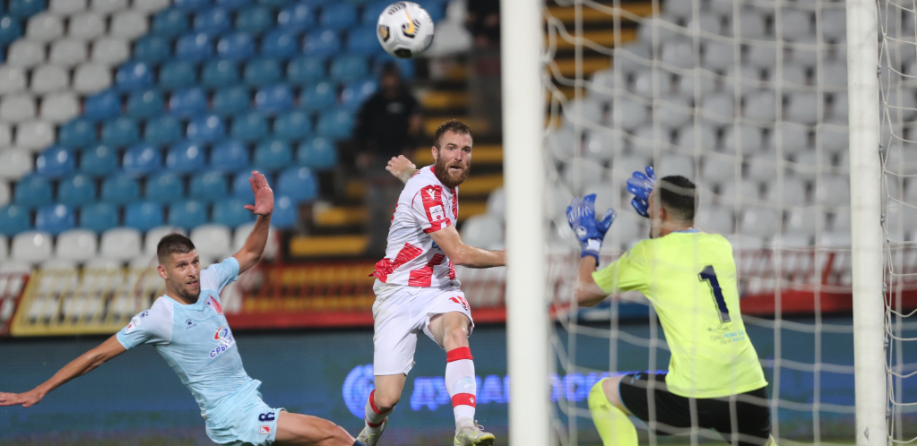 CRVENA ZVEZDA I VOJVODINA ODIGRALI BEZ GOLOVA Šampion loše krenuo u odbranu titule (FOTO, VIDEO)