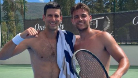 NOVAK ĐOKOVIĆ SE JAVIO IZ CRNE GORE Slikom stavio do znanja rivalima šta ih čeka u Tokiju