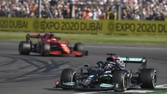 GORAK UKUS POBEDE! Hamilton na meti rasističkih napada posle trijumfa na Silverstonu