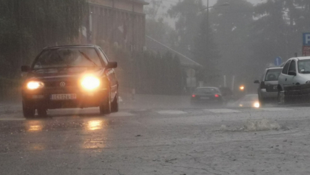 RHMZ IZDAO HITNO UPOZORENJE Stižu nepogode u ovaj deo Srbije
