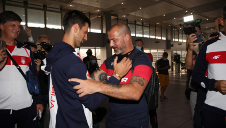 UBEĐEN SAM DA ĆE NOVAK IGRATI I OSVOJITI TROFEJ! Dejan Stanković poslao brutalnu poruku!