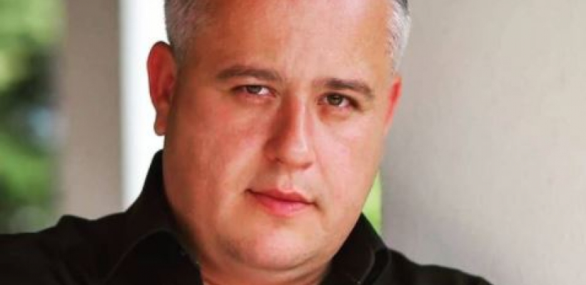 Sećate li se Nemanje Nikolića, sada je neprepoznatljiv, nabacio je kilograme i postao slikar