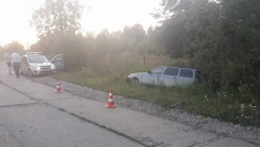 SAOBRAĆAJNA NESREĆA NA AUTOPUTU BEOGRAD-NIŠ Vozaču pukla prednja guma, automatski izgubio kontrolu nad vozilom