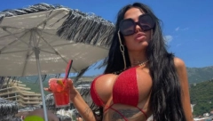 DALILA ĆE ISPASTI SMRDLJIVA LUNA Tijana Ajfon oplela po Dragojevićki: Naći će prvog da mu rodi dete!