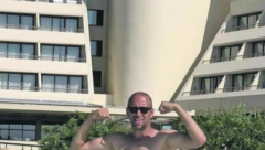 Izbori se krčkaju, a političari brčkaju! (FOTO)
