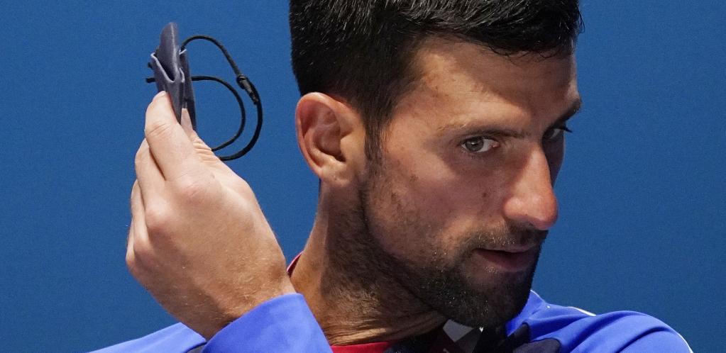 NOVAK ĐOKOVIĆ IMA "OBOŽAVATELJA" Španac stao uz Noleta