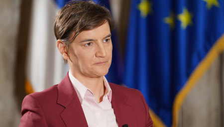 BRAVO ŠEFE, HVALA! Ana Brnabić oduševljena, Vučić se iz Sočija vraća kao GENERAL PUKOVNIK!