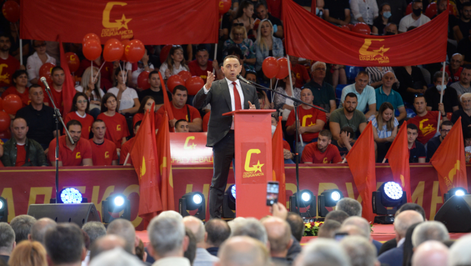 POKRET SOCIJALISTA Nismo se uplašili pretnji Vuka Jeremića, a još manje predsednik Vučić
