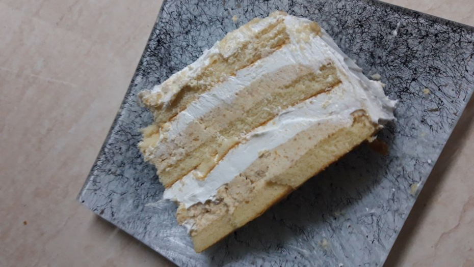 BELA PLAZMA TORTA - Užitak za kojim tragate