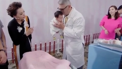 KAKO ZAUSTAVITI PLAČ BEBE ZA PET SEKUNDI: Doktor je pokazao jednostavnu i magičnu metodu, a evo šta trebate da uradite!